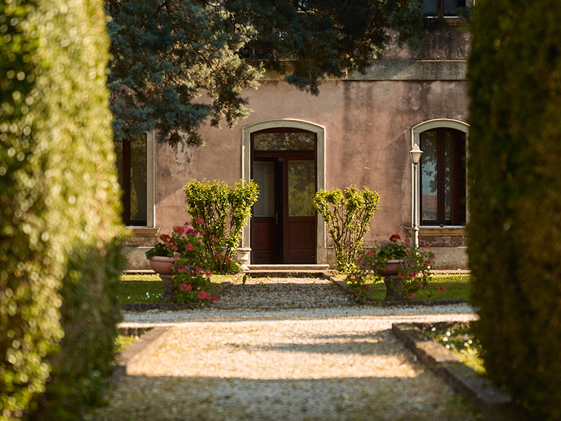 vista struttura villa elettra ca delle ore